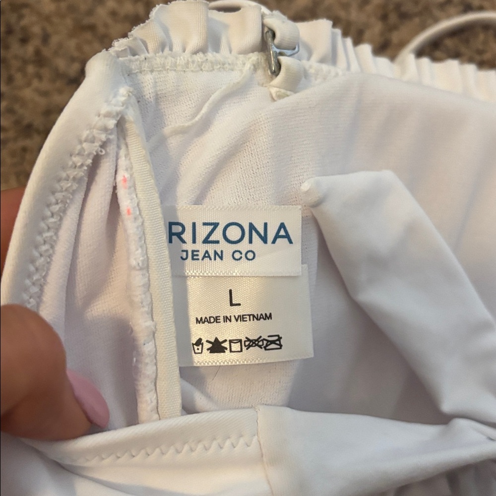 Arizona Colorful Bandeau swim Top size large - Picture 3 of 4